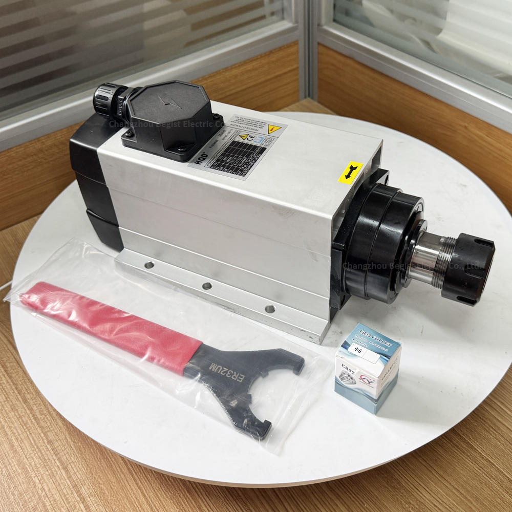HQD CNC 4.5kw ER32 18000rpm Air Cooled square Spindle Motor for CNC Router Parts High Speed Spindle Motor GDF60-18Z/4.5